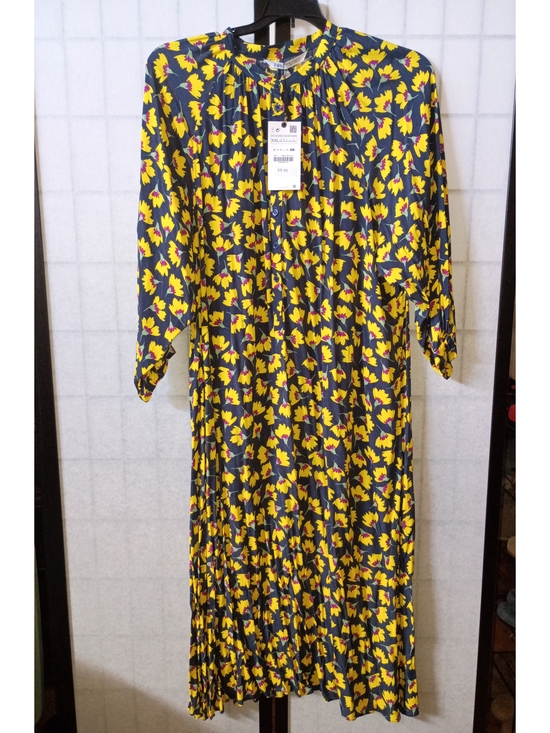 Zara Dresses & Skirts - Zara Yellow Floral Maxi Dress with Navy Base